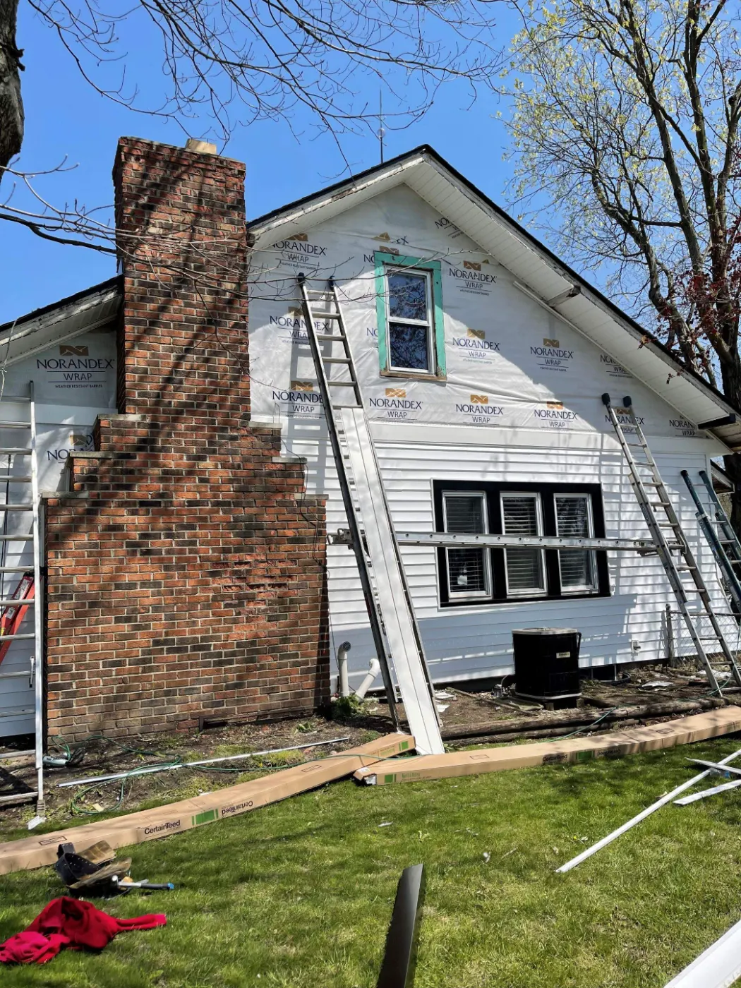 Vinyl siding replacement completed in Prestwick
